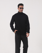 Men's Classic-Fit Roll-Neck Jumper in Soft Fine Knit