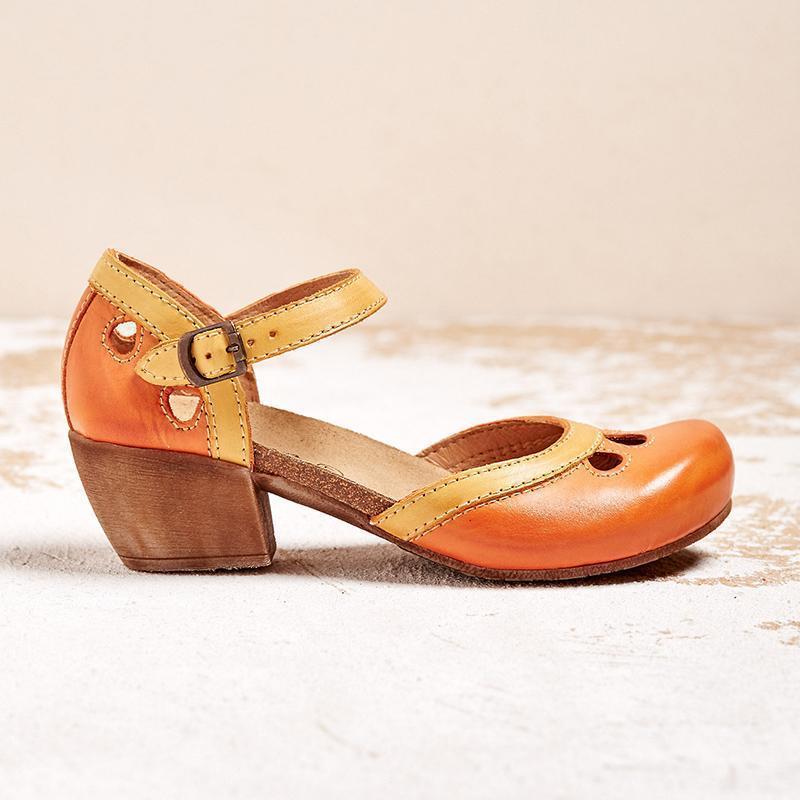 Women's Retro Perforated Buckle Strap Flats