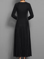 Women's Long-Sleeved Velvet Maxi Dress with Fitted Bodice