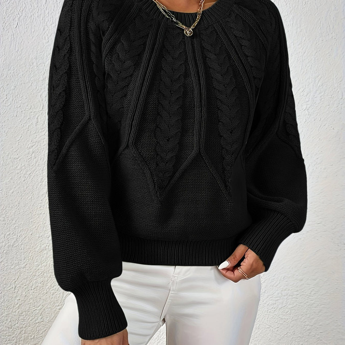 Women's Statement Sleeve Wool Blend Cable-Knit Jumper – Black