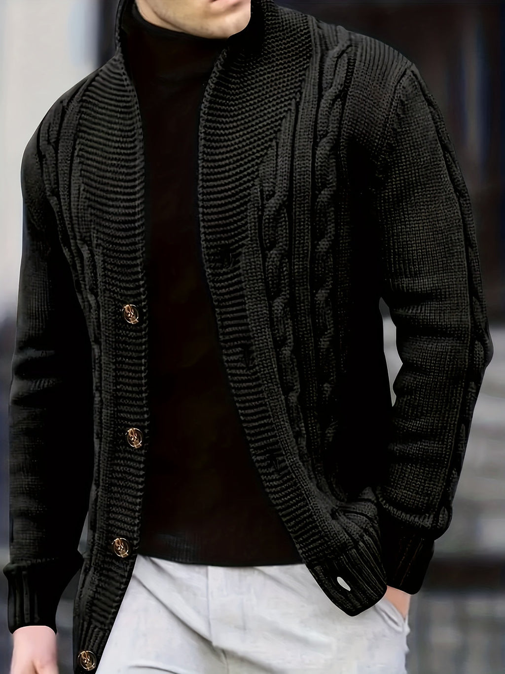 Women's Classic Cable-Knit Buttoned Cardigan