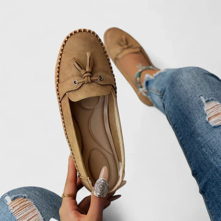 Women's Bow Trim Moccasin Loafers with Cushioned Sole