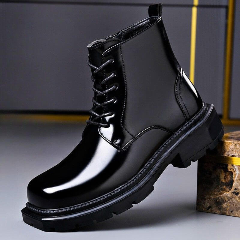 Men's Derby Boots in Leather with Chunky Tread – Black