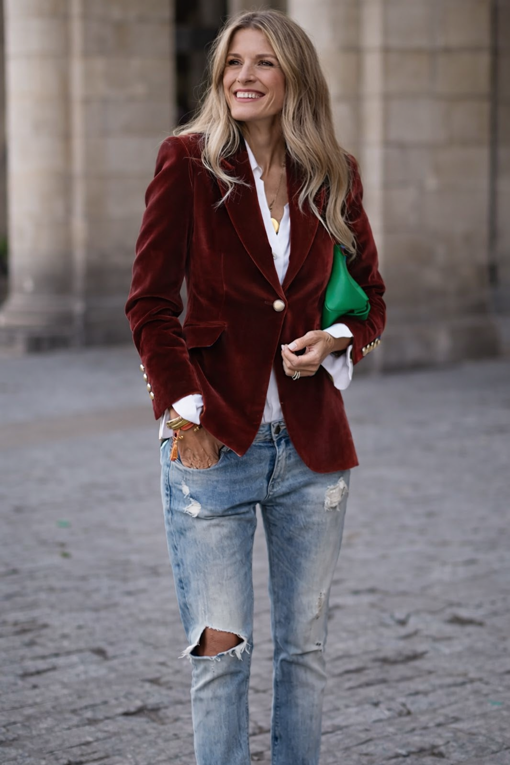 Women's Soft Velvet Blazer for Evenings Out