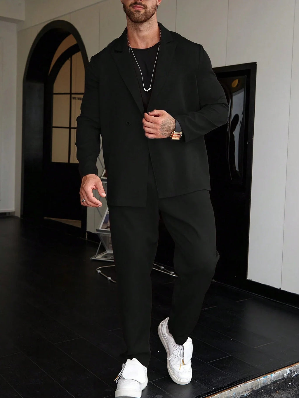 Men's Slim Two-Piece Suit with Straight-Leg Trousers