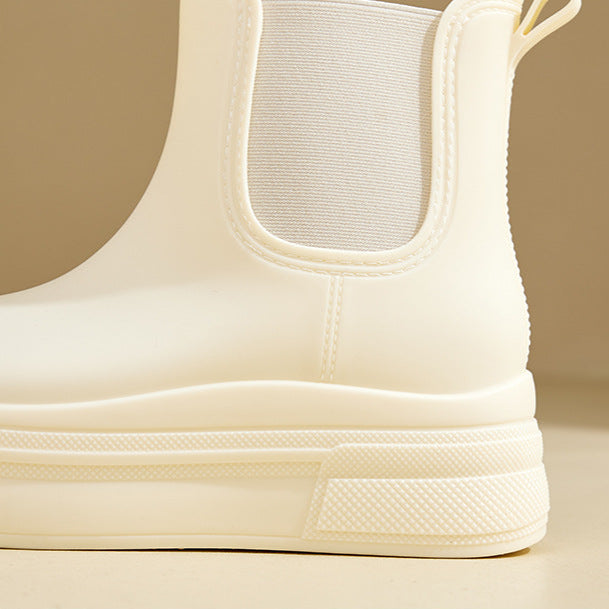 Women's Platform Chelsea Boots with Waterproof Winter Finish