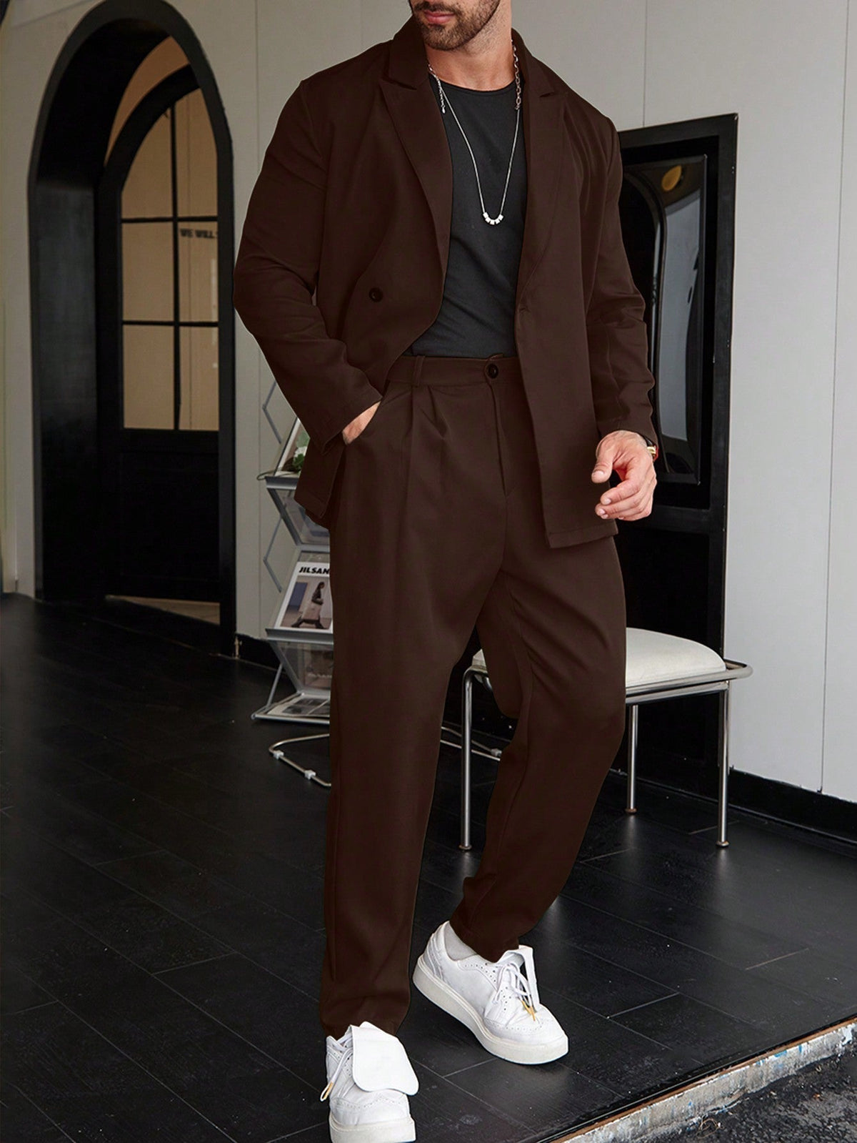 Men's Slim Two-Piece Suit with Straight-Leg Trousers – Dark Brown