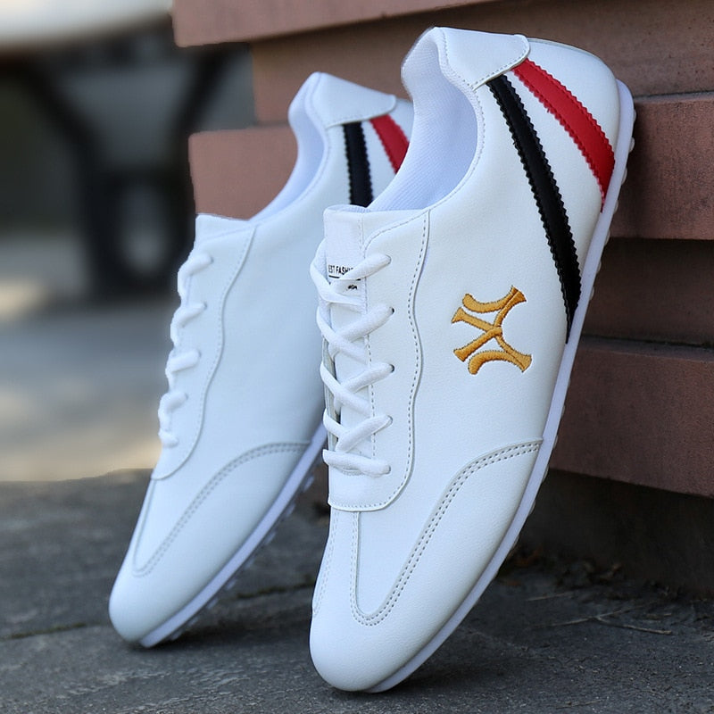 Men's Lightweight Lace-Up Trainers with Cushioned Collar – White