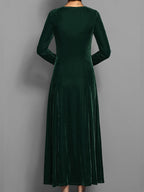 Women's Long-Sleeved Velvet Maxi Dress with Fitted Bodice