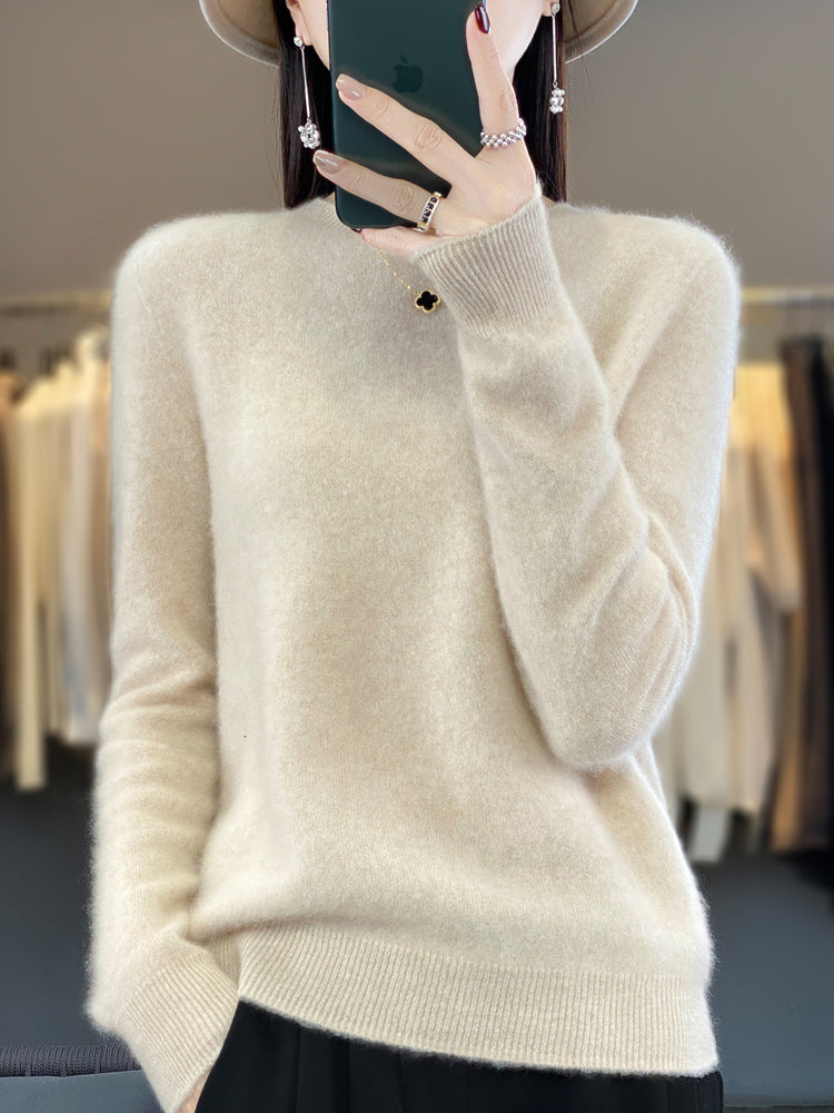 Women's Crew Neck Knit Jumper in Relaxed Fit – Beige