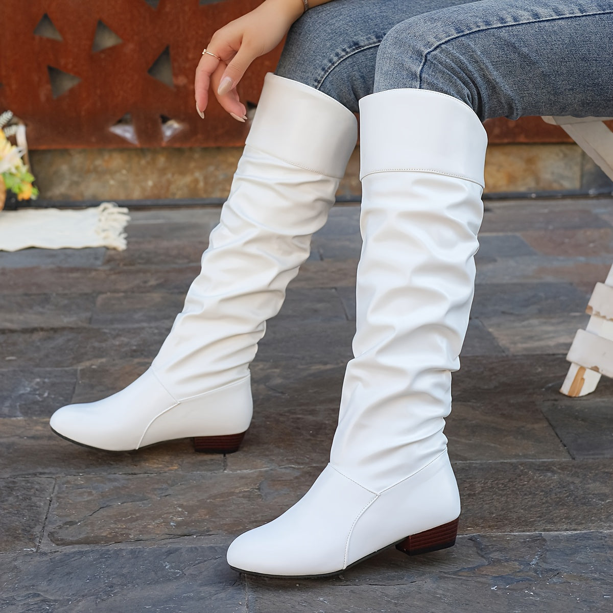 Women's Round Toe Knee-High Boots with Relaxed Drape