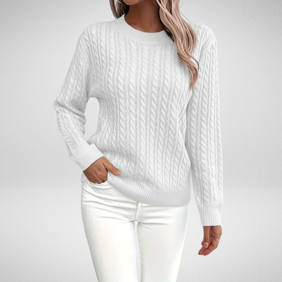 Women's Crew Neck Pullover in Lightweight Cable-Knit