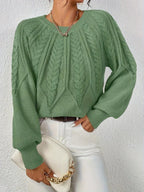 Women's Relaxed Cable-Knit Jumper with Crew Neckline – Light Green