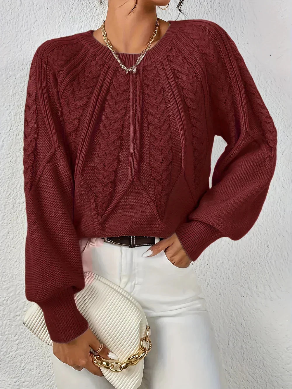 Women's Relaxed Cable-Knit Jumper with Crew Neckline – Red
