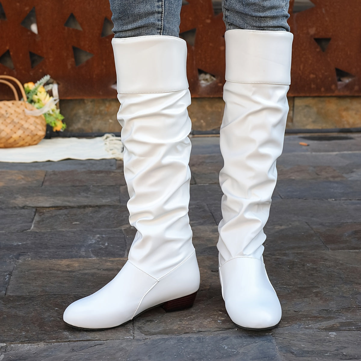 Women's Round Toe Knee-High Boots with Relaxed Drape