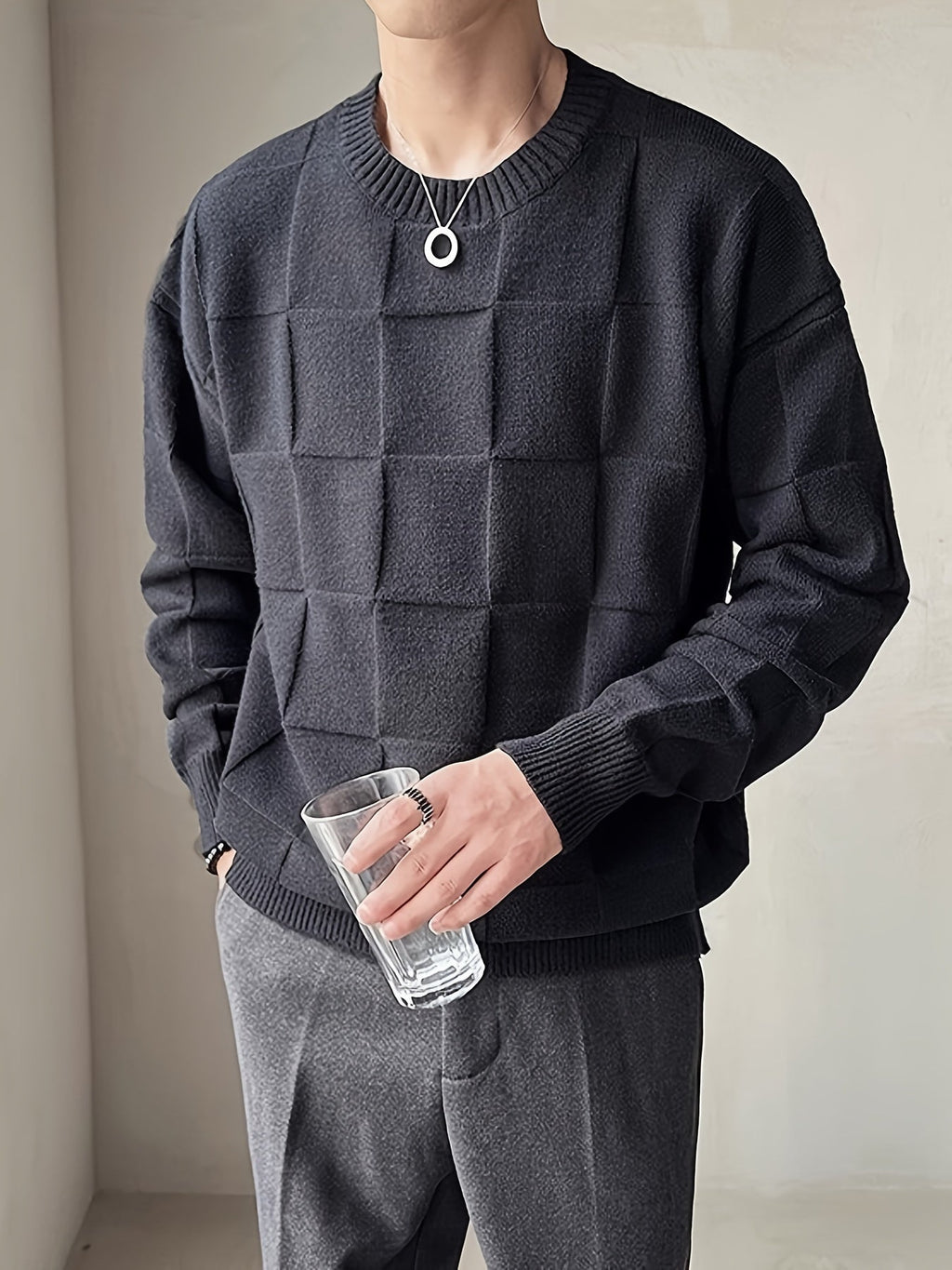 Women's Raised Check Knit Crew Neck Jumper