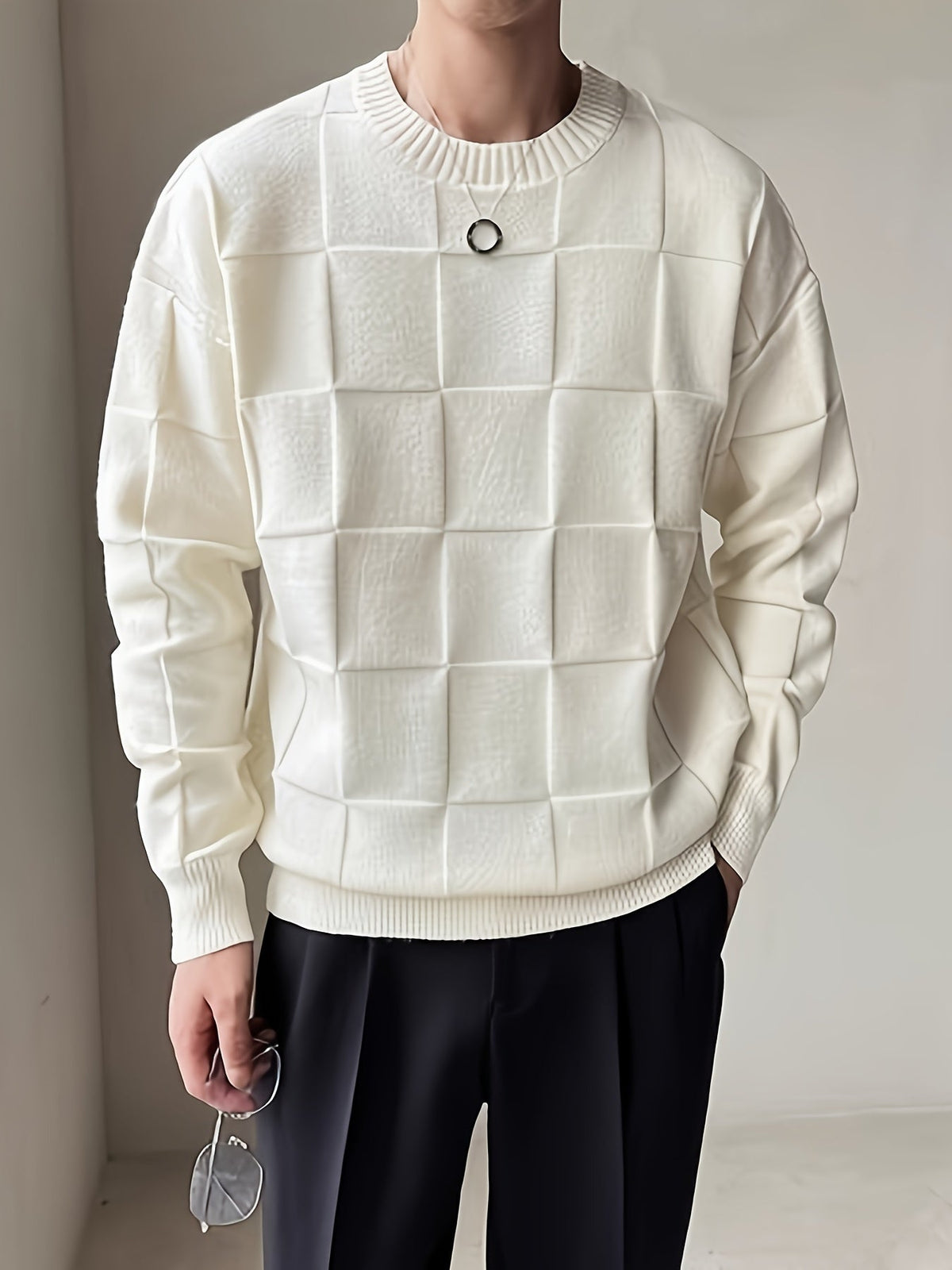 Women's Raised Check Knit Crew Neck Jumper