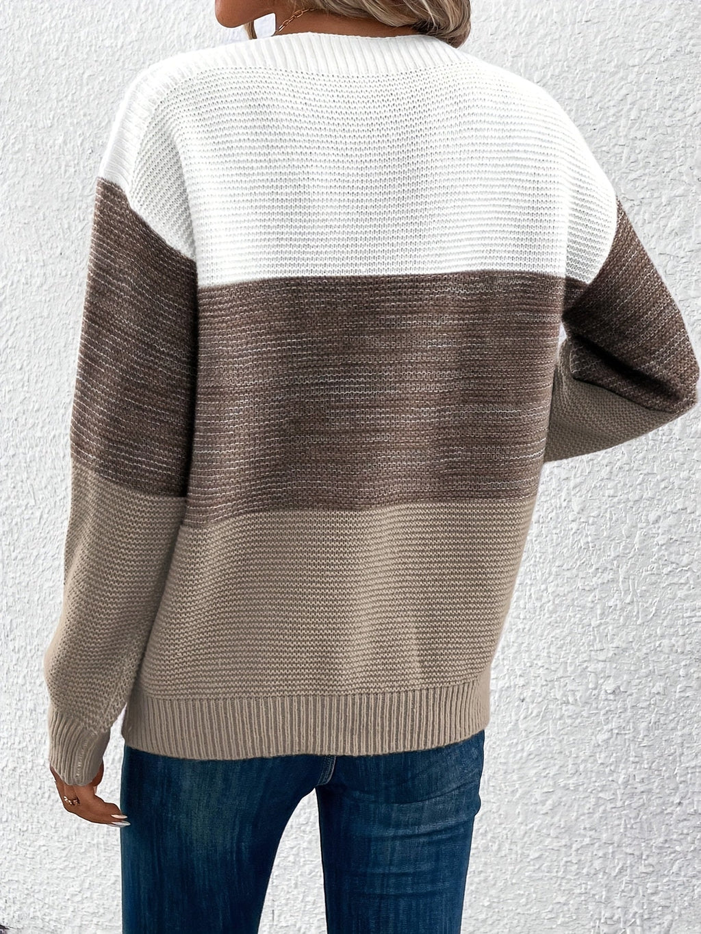 Women's Relaxed Colour-Block Dropped Shoulder Jumper