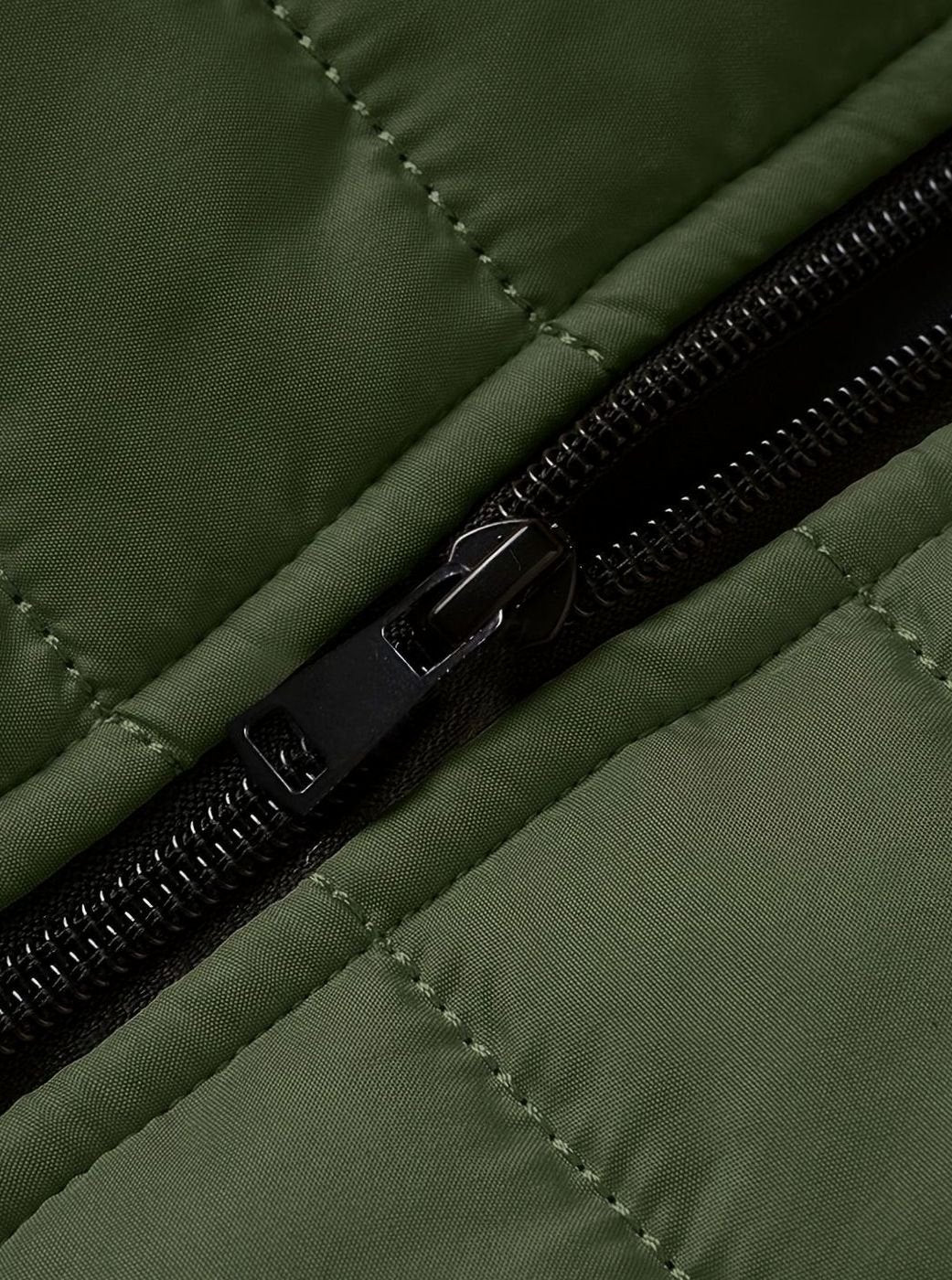 Men's Packable Horizontal Channel Puffer Jacket