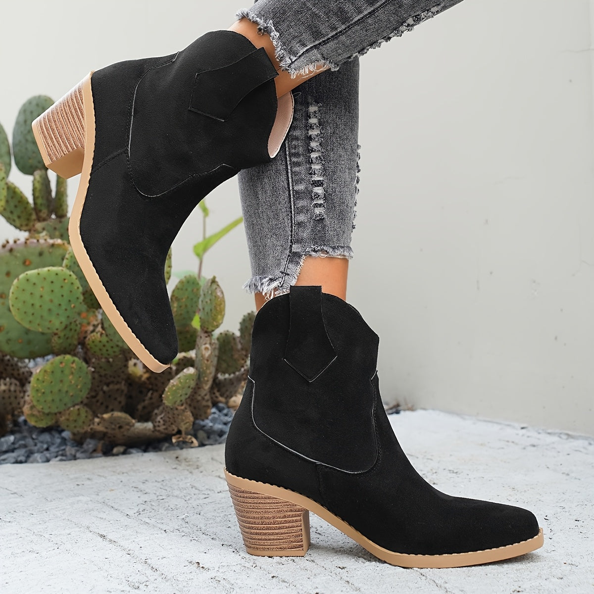 Women's Pull-On Western Chelsea Boots with Yoke Stitching – Black