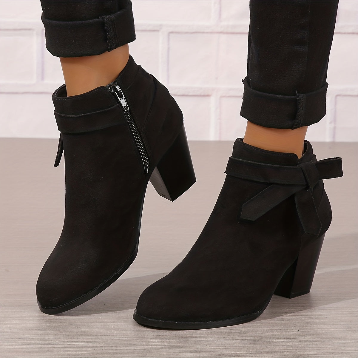 Women's Pointed-Toe Chelsea Boots with Block Heel and Bow