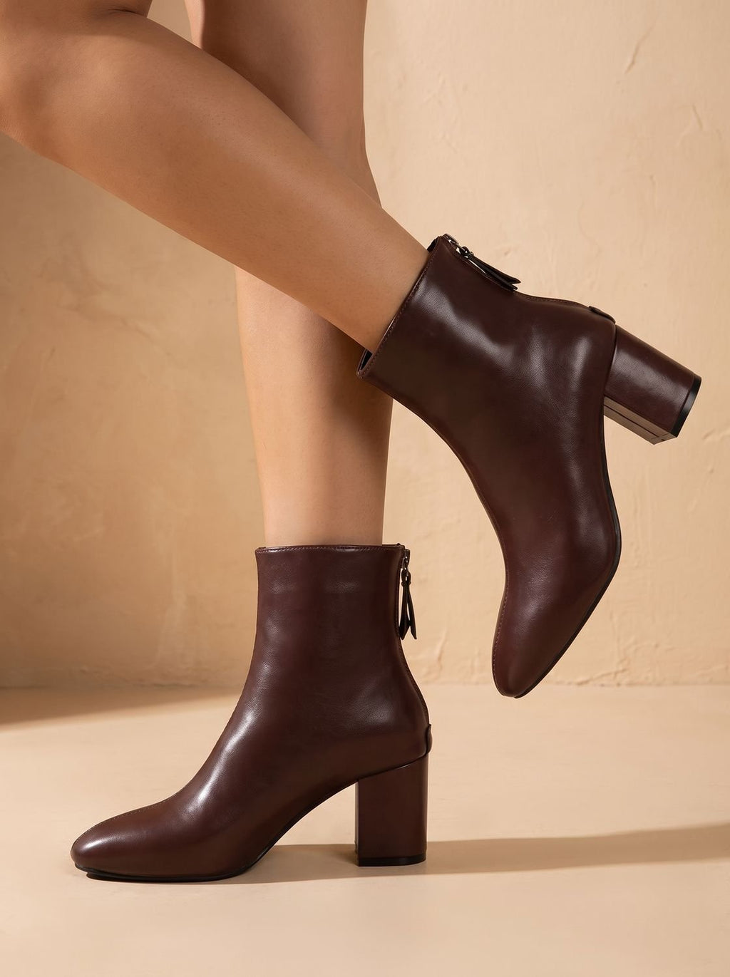 Women's Sleek Side-Zip Ankle Boots in Smooth Faux Leather