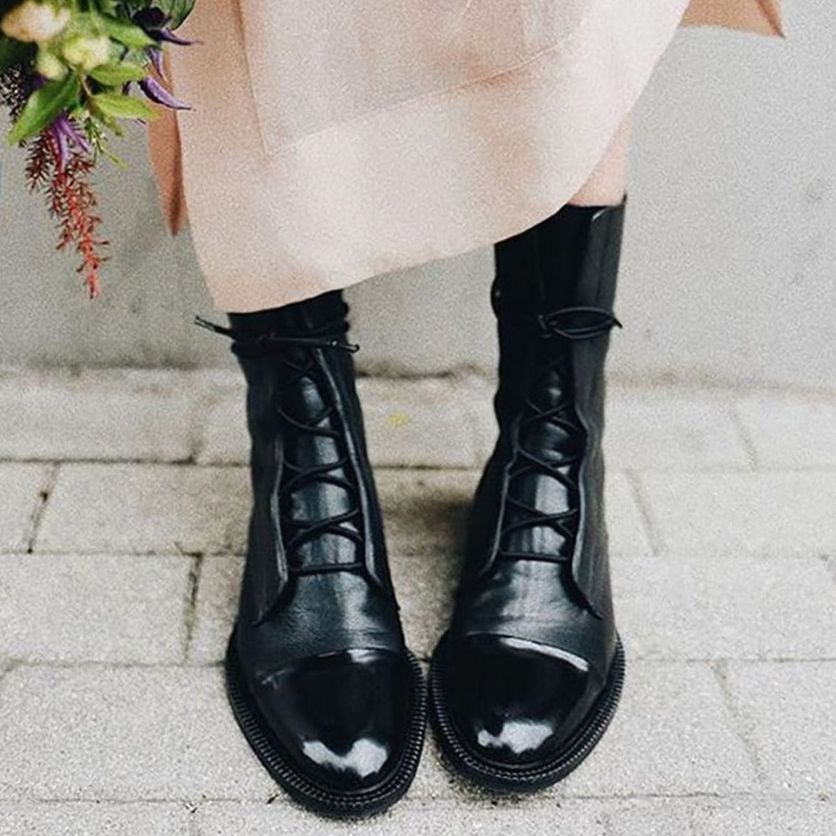 Women's Cap Toe Leather Ankle Boots with Laces