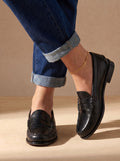 Women's Hand-Stitched Moc Toe Slip-On Loafers - Black