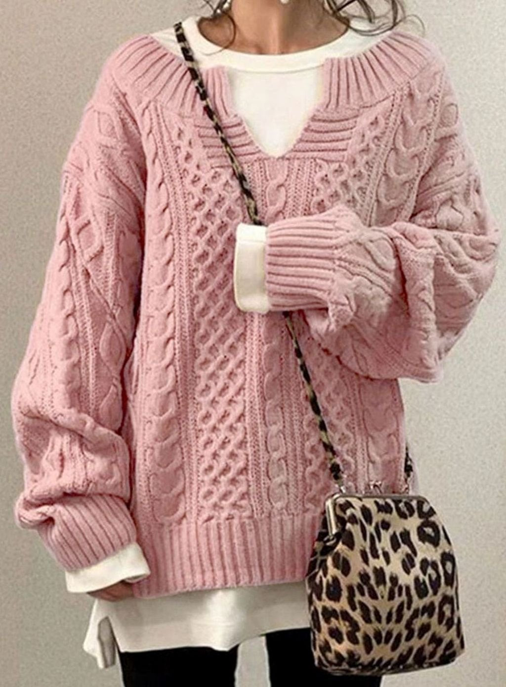 Women's Relaxed Fit V-Neck Cable-Knit Pullover Jumper – Pink