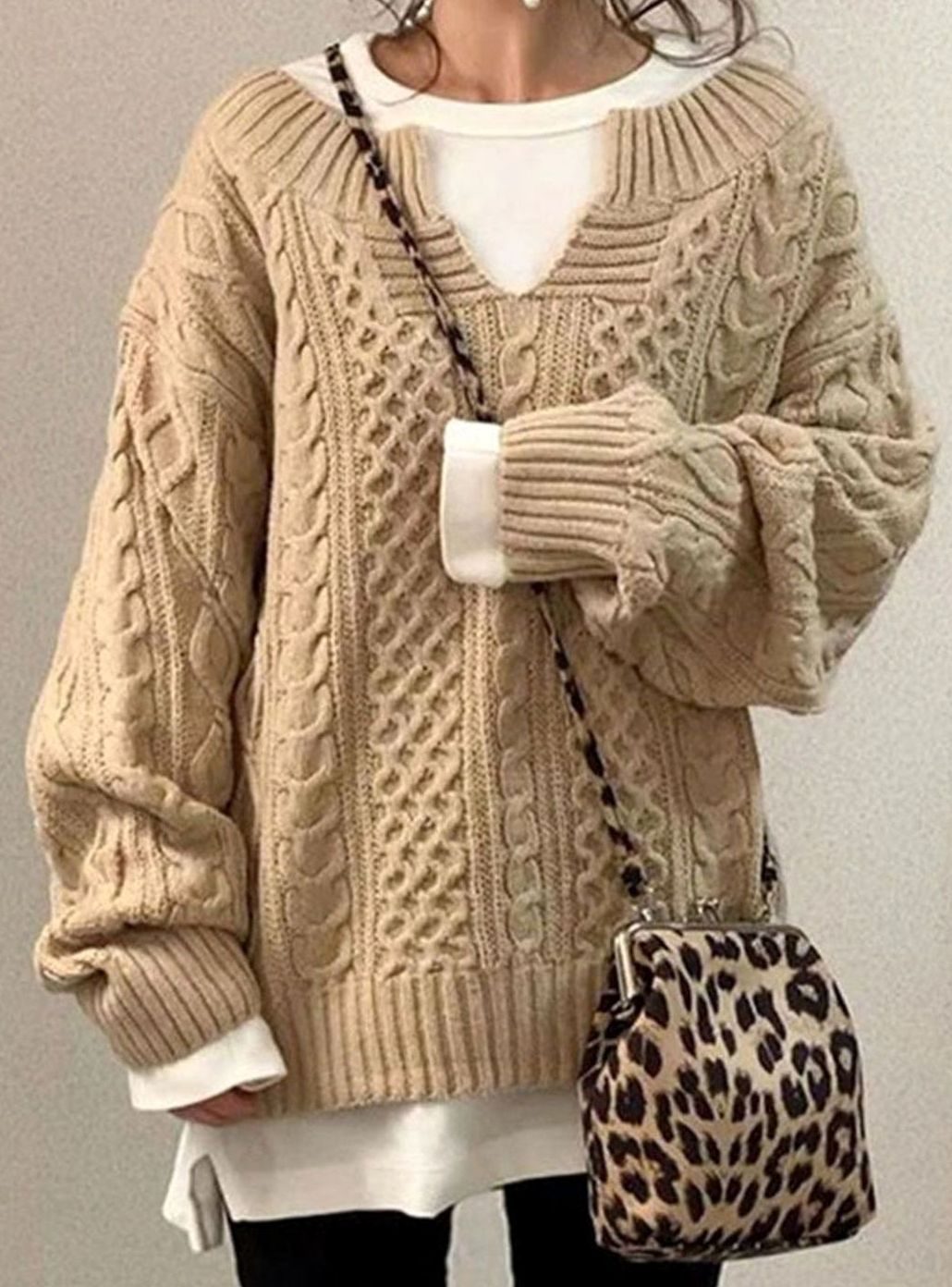 Women's Chunky Cable-Knit Jumper with Layered V-Neck – Beige