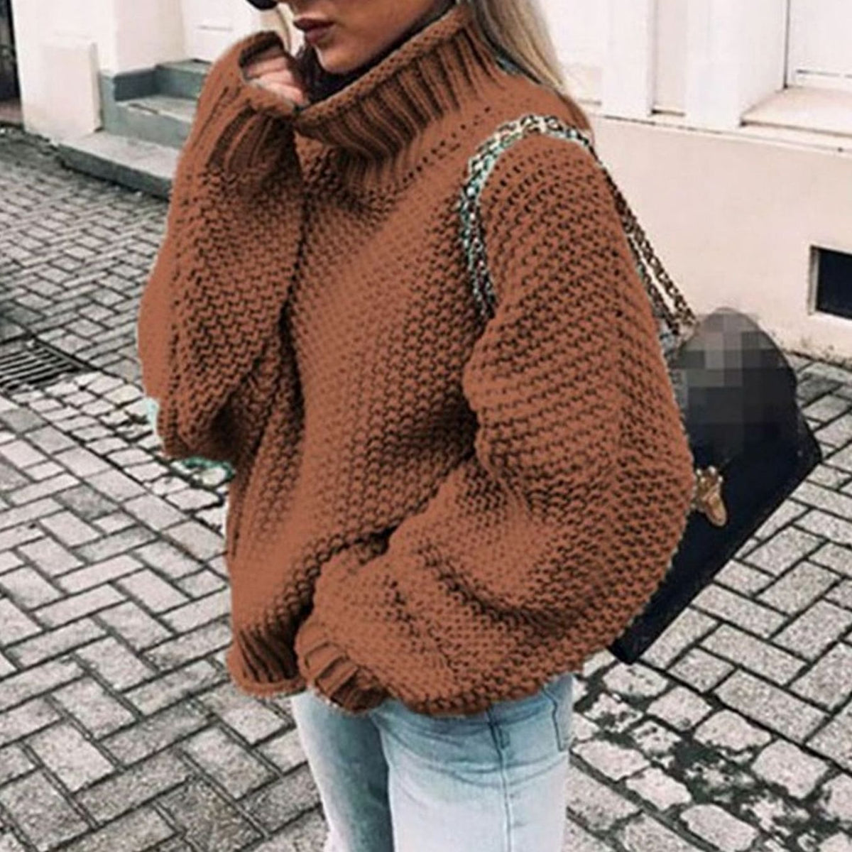 Women's Thick Ribbed Roll-Neck Jumper in Oversized Chunky Knit – Brown