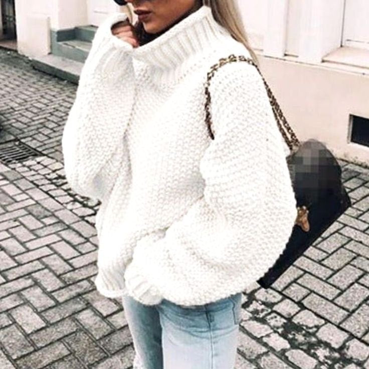 Women's Thick Ribbed Roll-Neck Jumper in Oversized Chunky Knit – White
