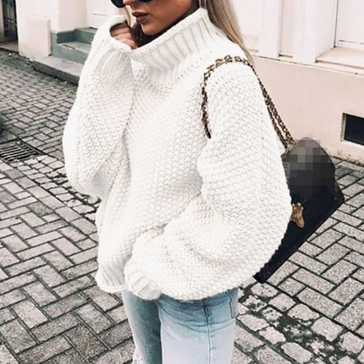 Women's Thick Ribbed Roll-Neck Jumper in Oversized Chunky Knit