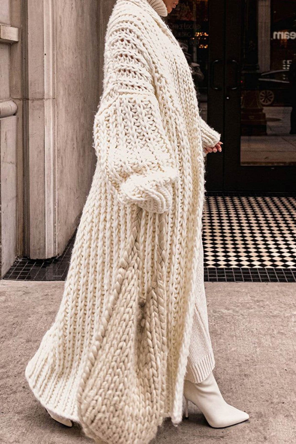 Women's Oversized Maxi Cardigan in Open-Stitch Chunky Knit