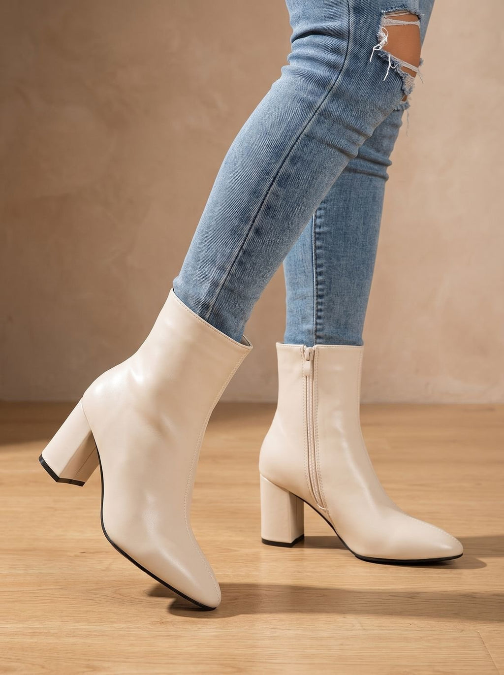 Women's Chunky Heel Pointed Ankle Boots in Soft Faux Leather
