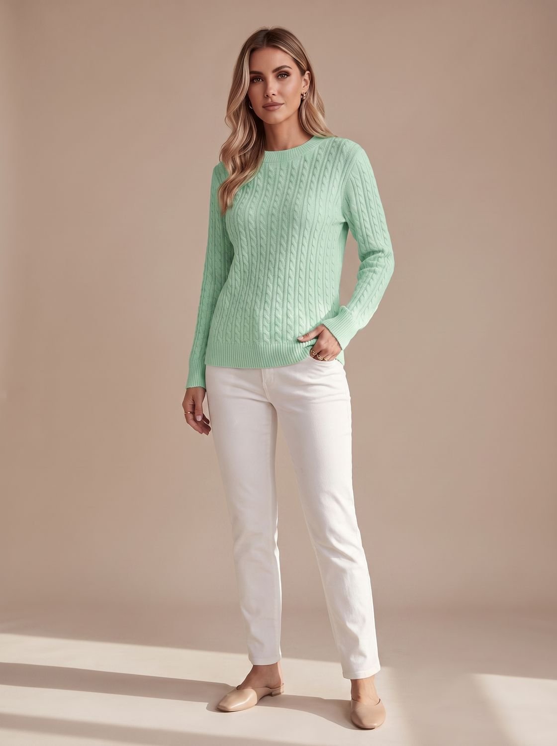 Women's Hip-Length Cable-Knit Crew Neck Jumper Relaxed Fit – Light Green