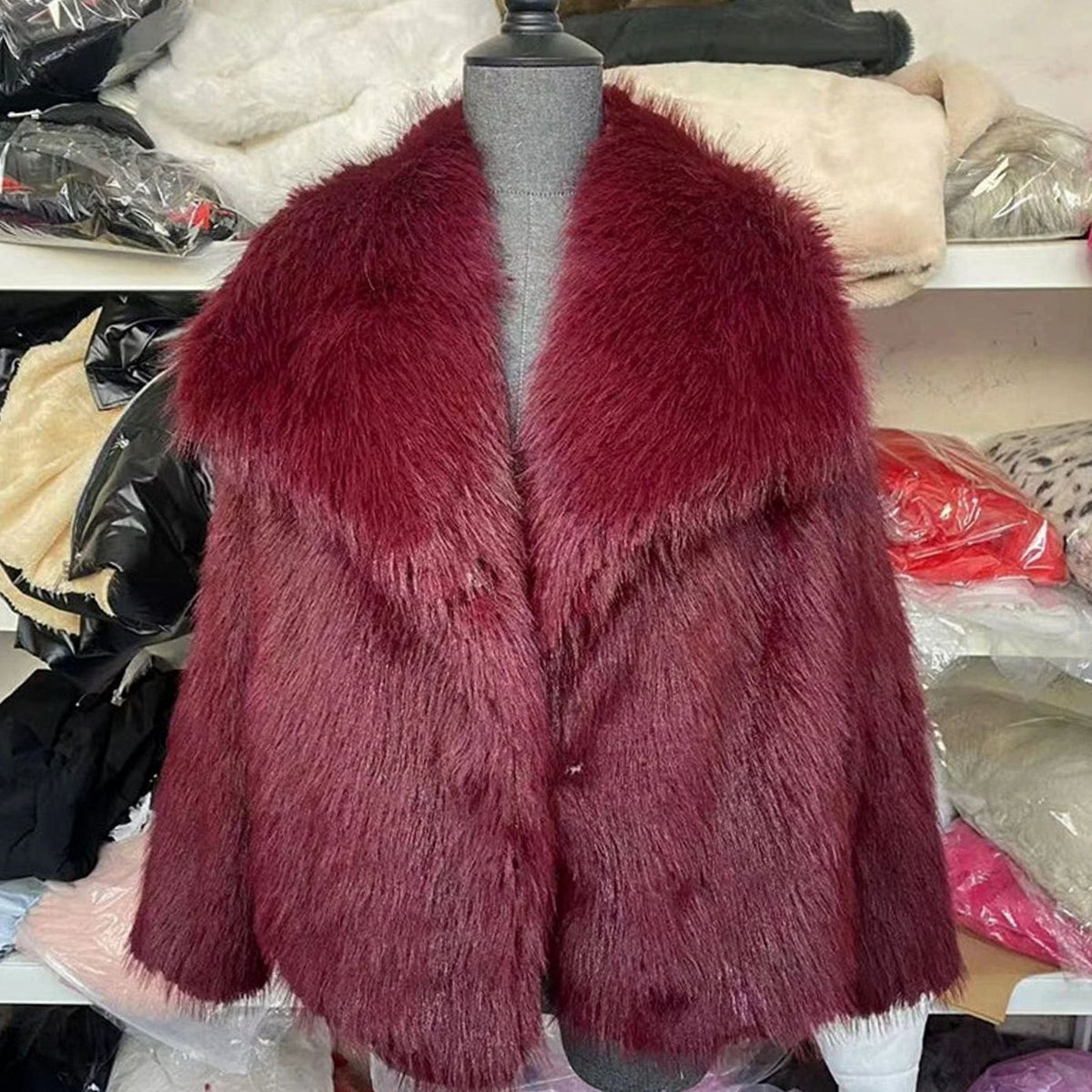 Women's Plush Faux Fur Jacket Open Front Relaxed – Burgundy